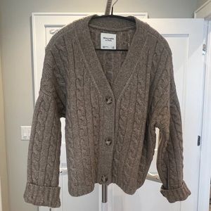 Abercrombie & Fitch Wool Cardigan brand new